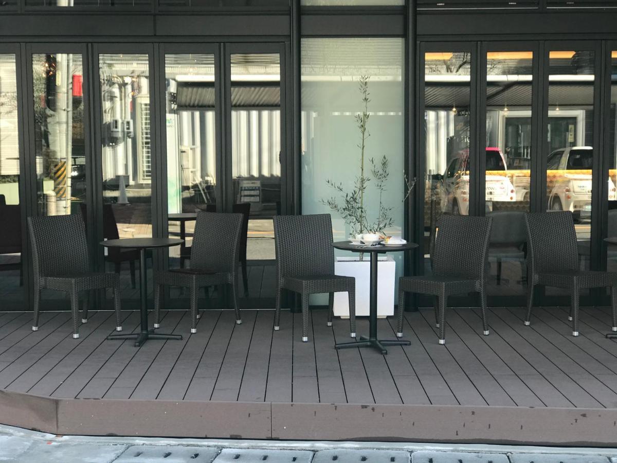 At Inn Hotel Toyotashi Eki Тойота Екстер'єр фото